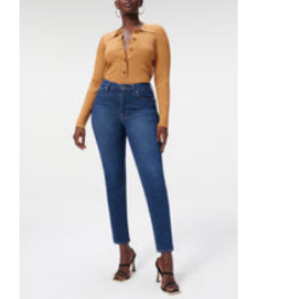 Good American Always Fits jeans